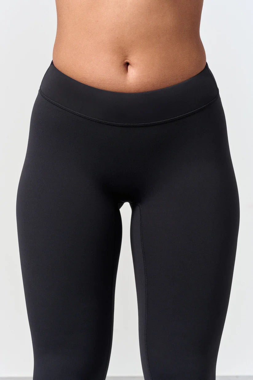 FAMME Mid Waist Softy Tights Svart