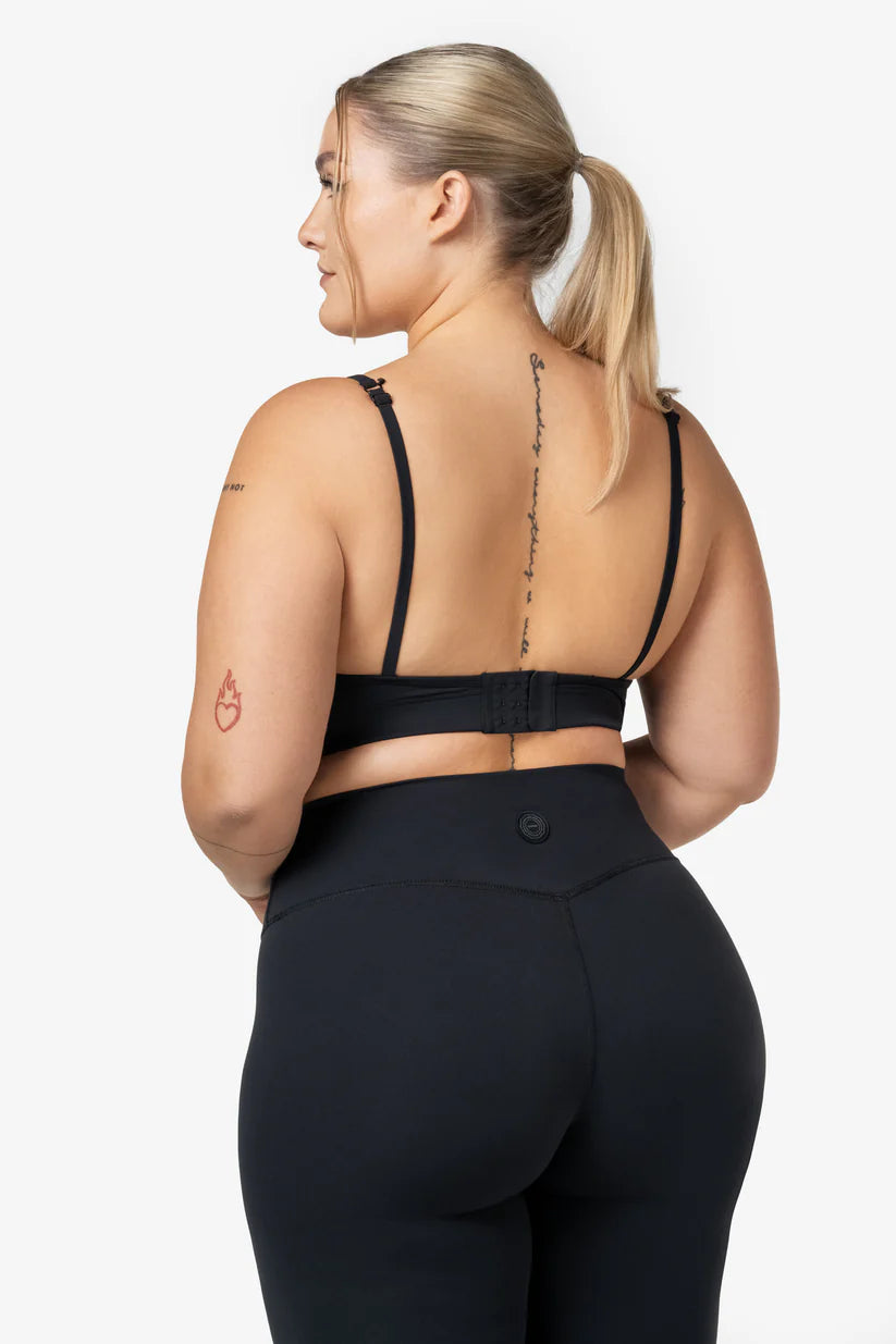 FAMME Softy Sports Bra Svart – Justerbar Sport-bh