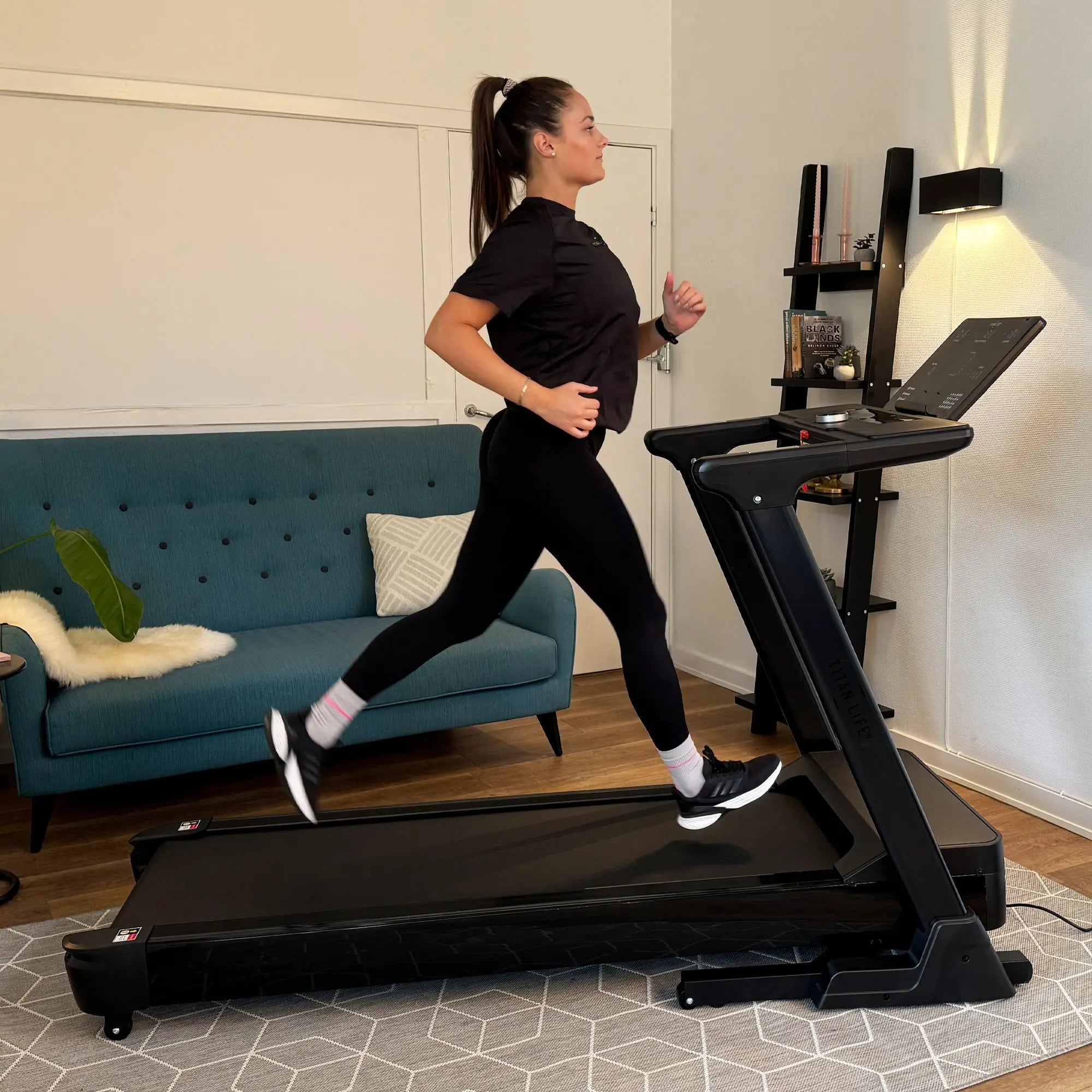 TITAN LIFE Treadmill T66 Löpband TITAN LIFE