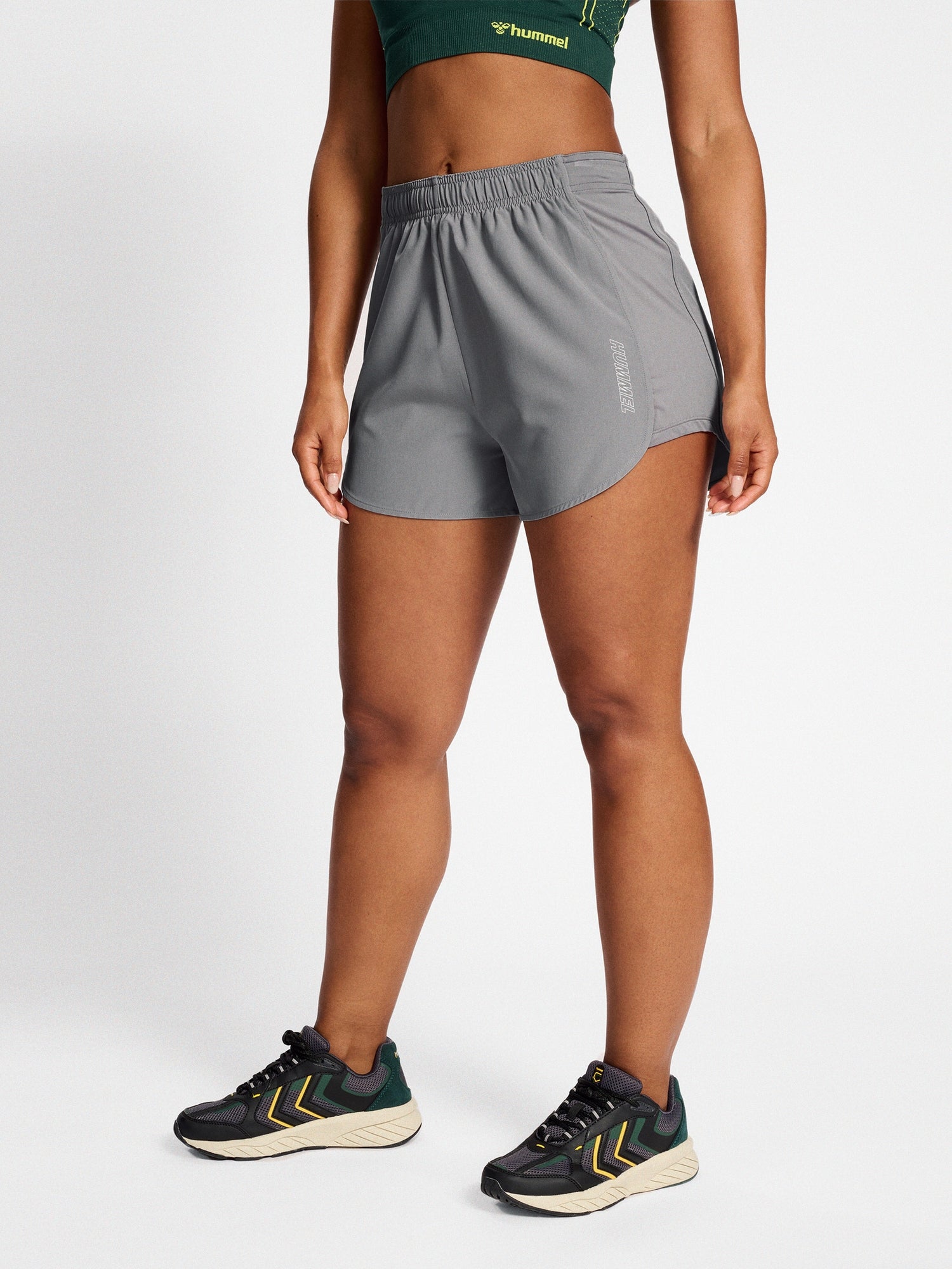 hmlTE VITAL WOVEN SHORTS Ljus Grå