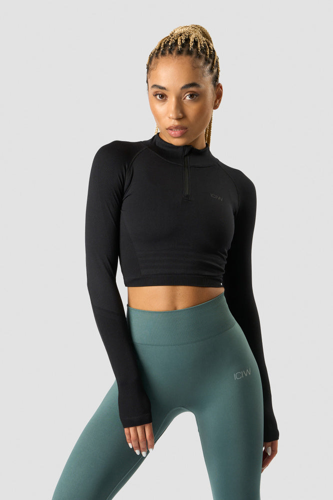 ICIW Define Cropped 1/4 Zip Black/Black