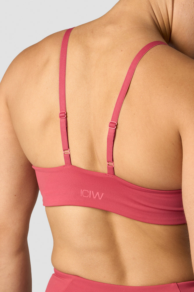 ICIW Nimble Adjustable Sports Bra Berry