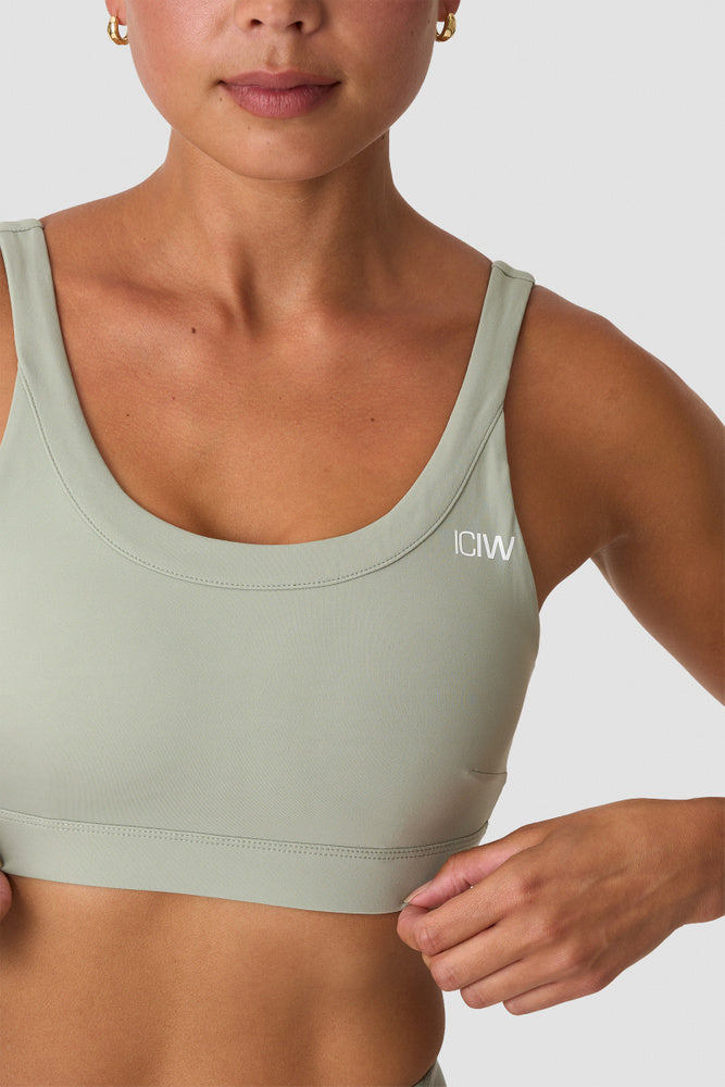ICIW Nimble Sports Bra Dusty Sage Green