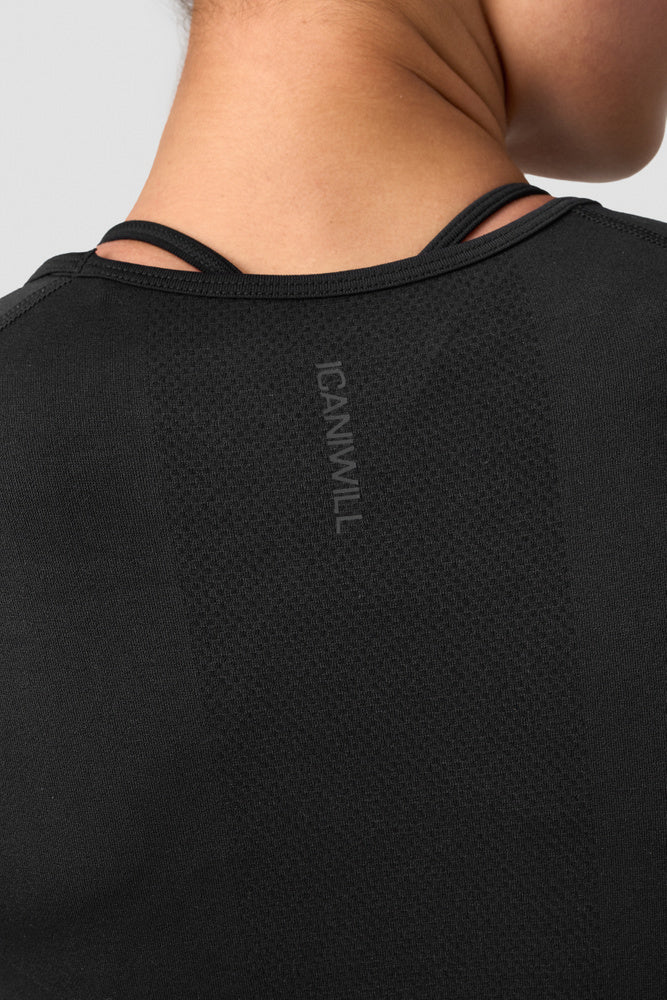 ICIW Define Seamless Cropped T-shirt Black/Black