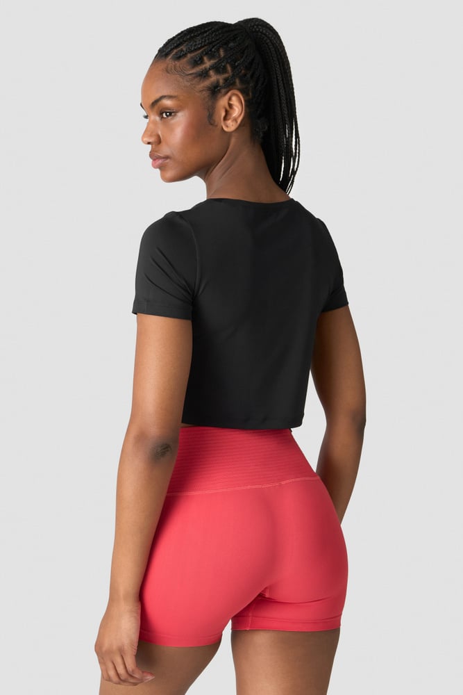 ICIW Training Crop Top Black Wmn