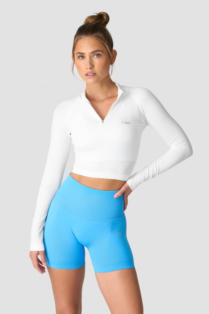 ICIW Define Cropped 1/4 Zip White