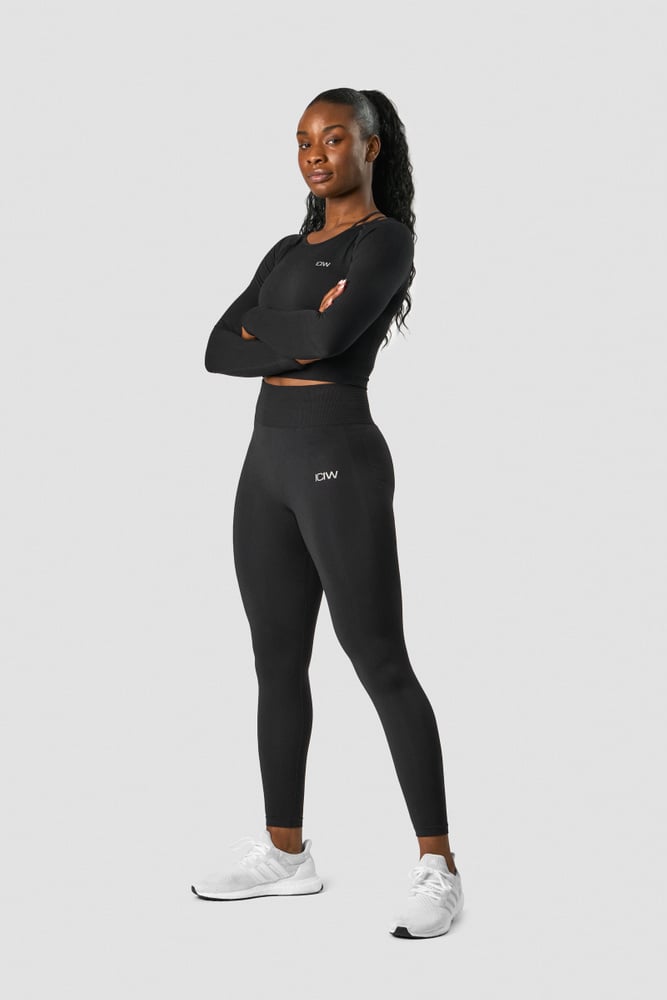 ICIW Define Seamless LS Crop Top Black Wmn