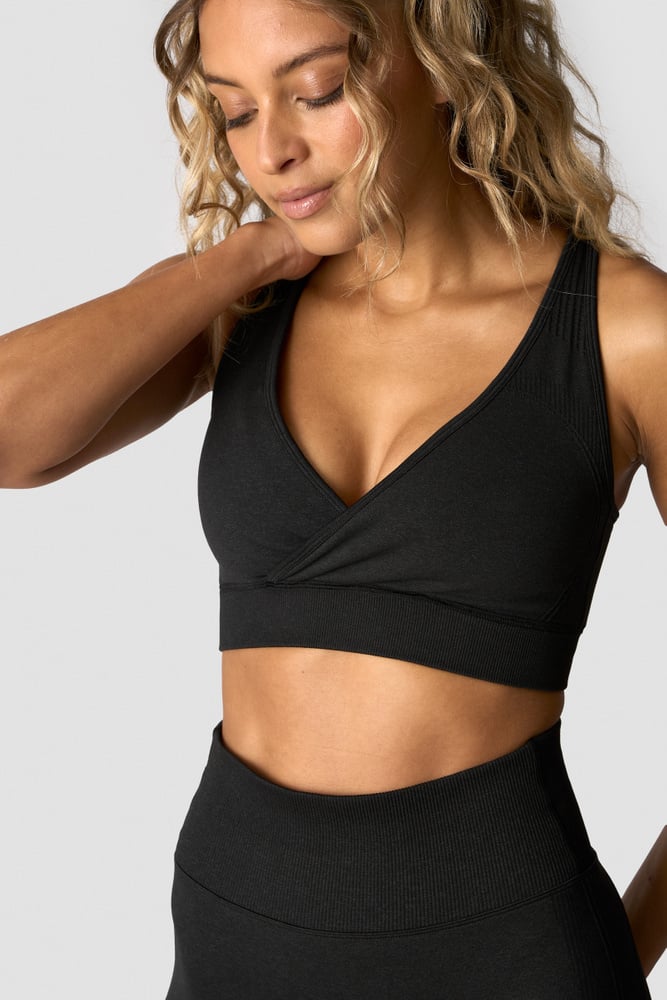ICIW Soft Seamless Adjustable Sports Bra Black
