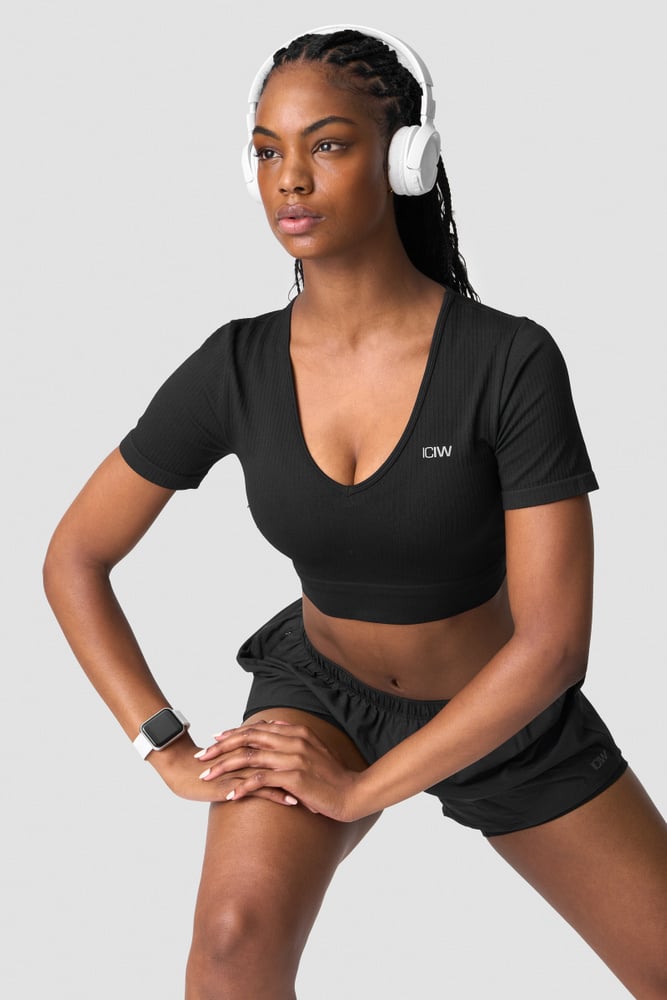 ICIW Ribbed Define Seamless V-neck Cropped T-shirt Black
