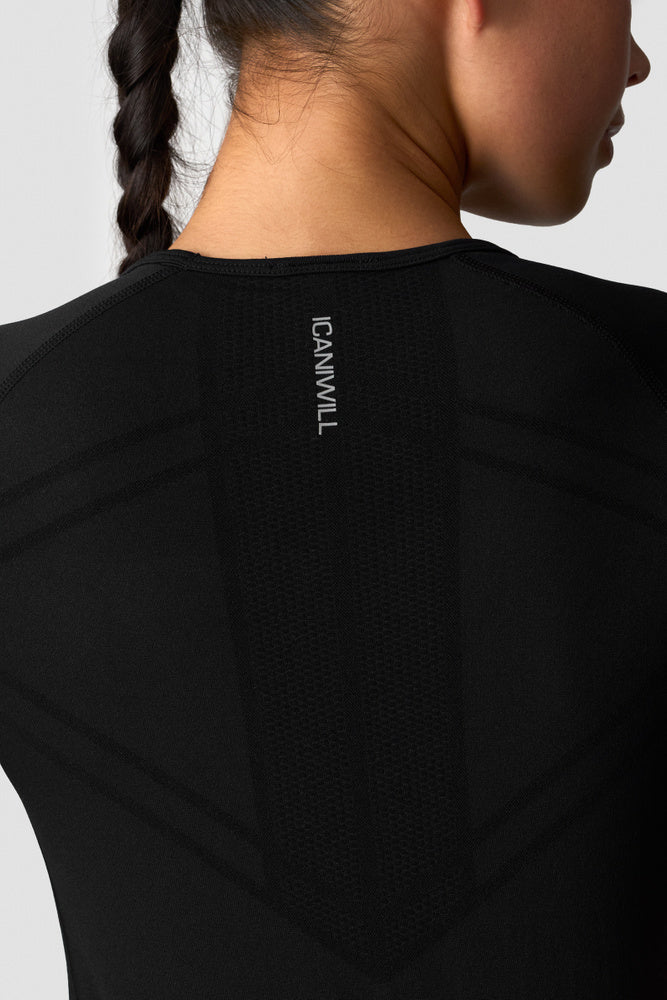 ICIW Define Seamless Mid Sleeve T-shirt Black