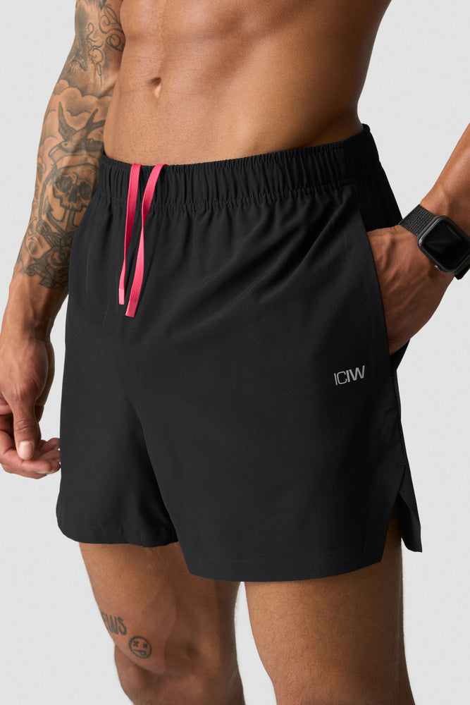 ICIW Essential Cardio 5'' Shorts M Black
