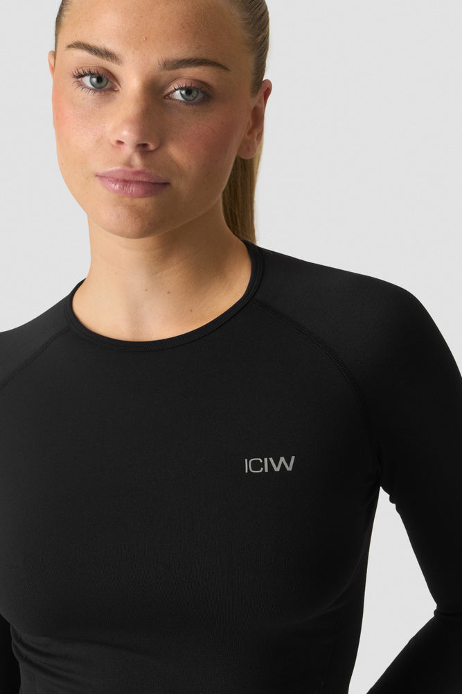 ICIW Define Seamless Long Sleeve Black
