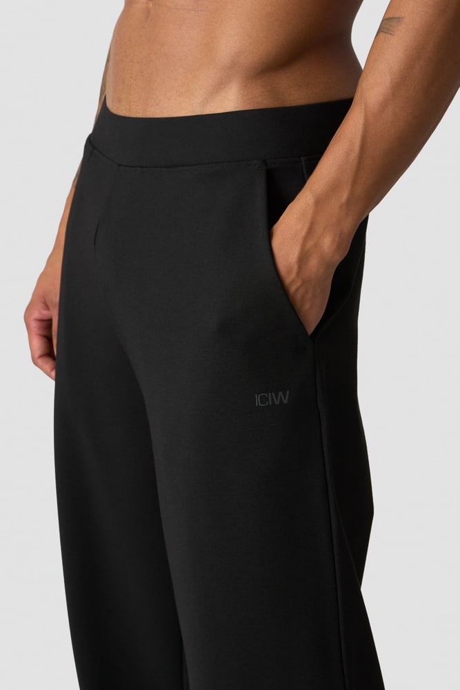 ICIW Essence Tapered Trousers Black