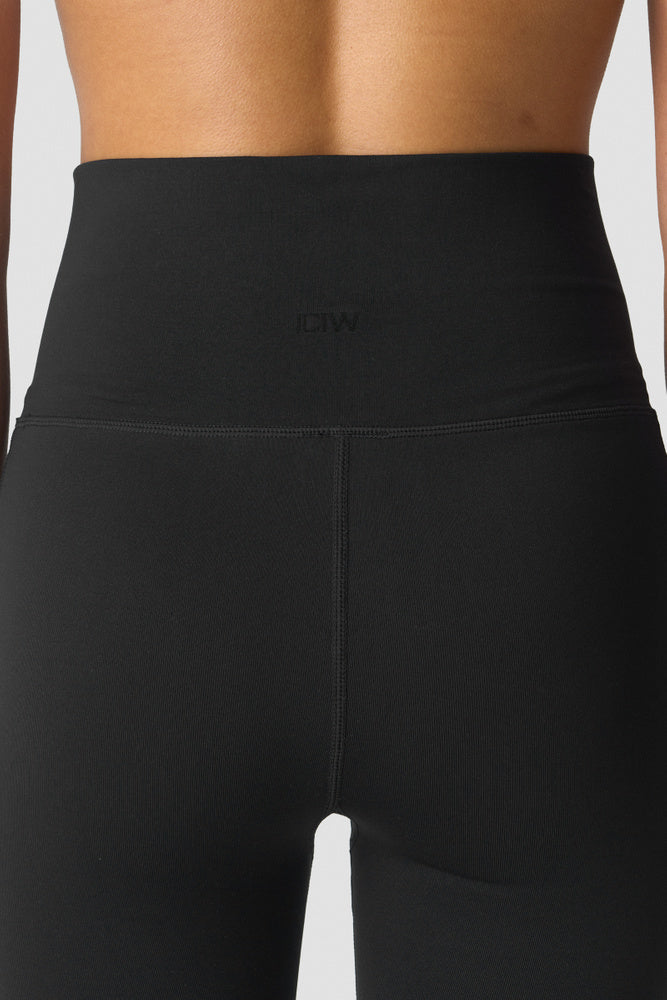 ICIW Essence Seamless Fold Over Flared Pants W Black