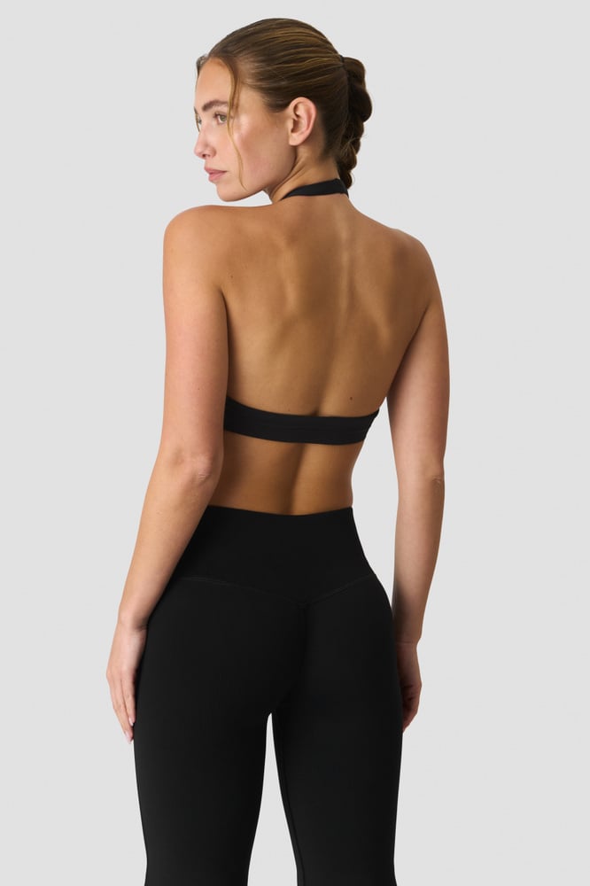 ICIW Define Seamless Halter Sports Bra Black