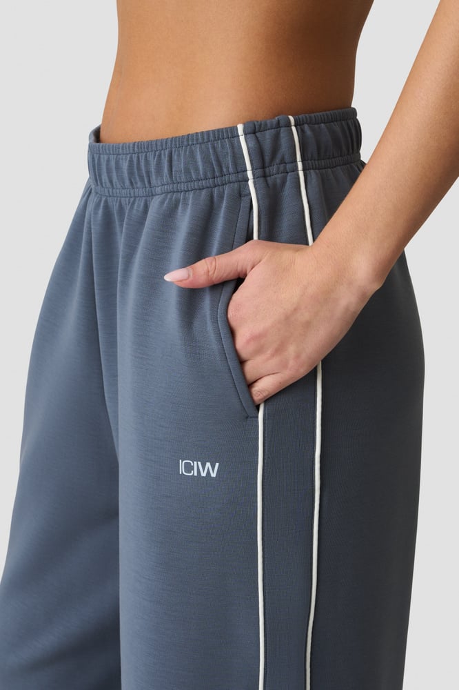 ICIW Contrast Straight Leg Pants Misty Blue