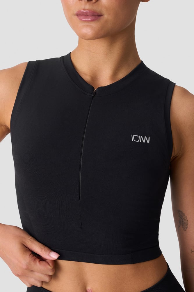 ICIW Smooth Seamless 1/2 Zip Tank Black