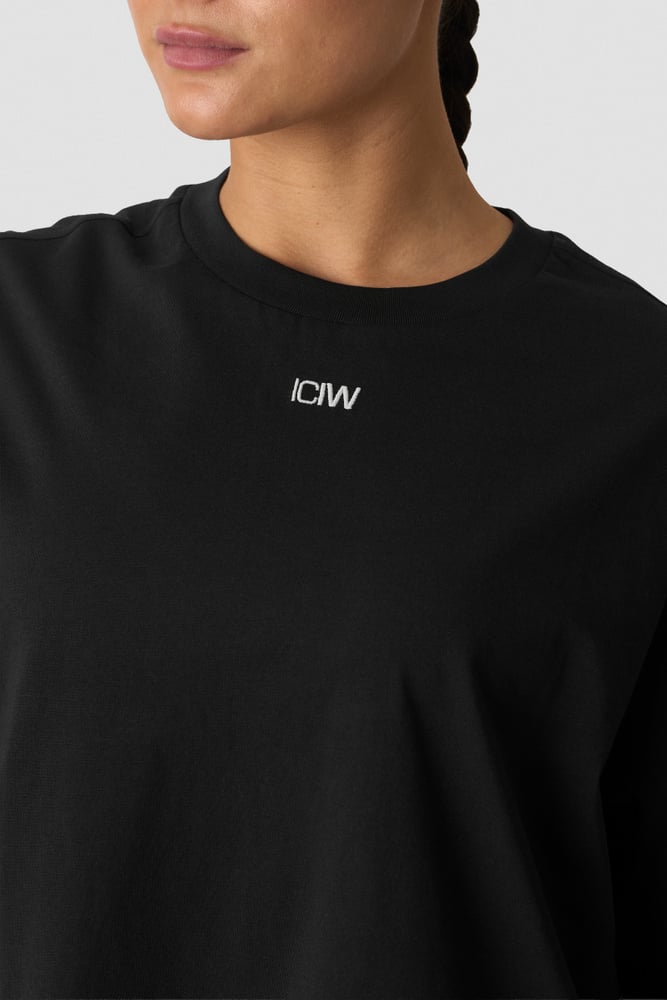 ICIW Everyday Relaxed Long Sleeve Black