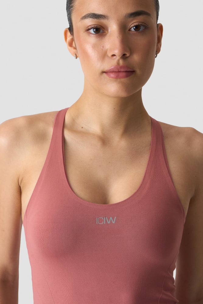 ICIW Shape Tank Top Rust