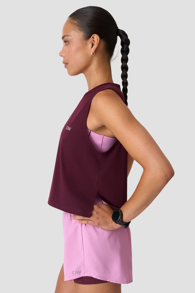 ICIW Mirage Cropped Singlet Dark Mahogany