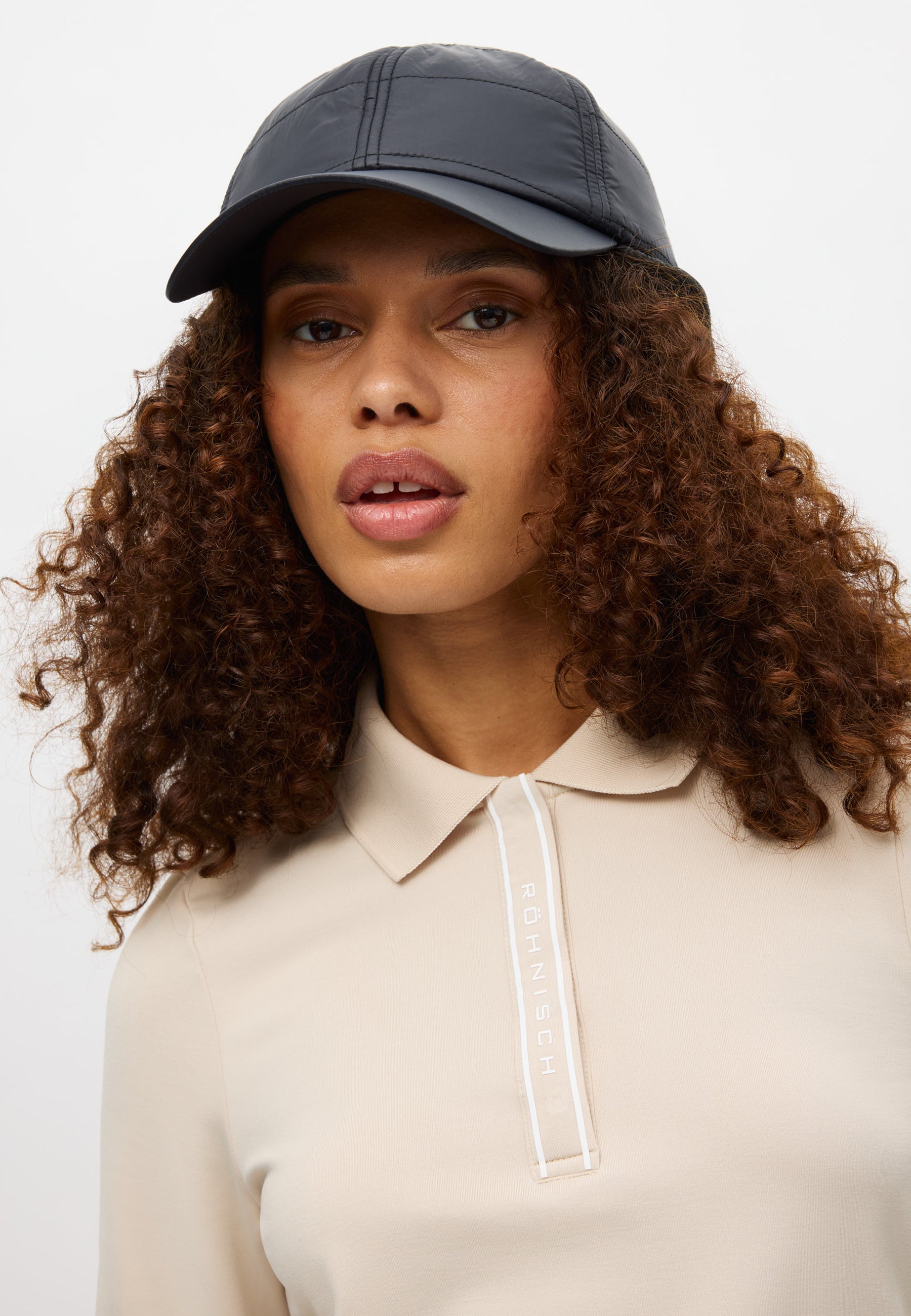 RÖHNISCH Warm Padded Cap Black