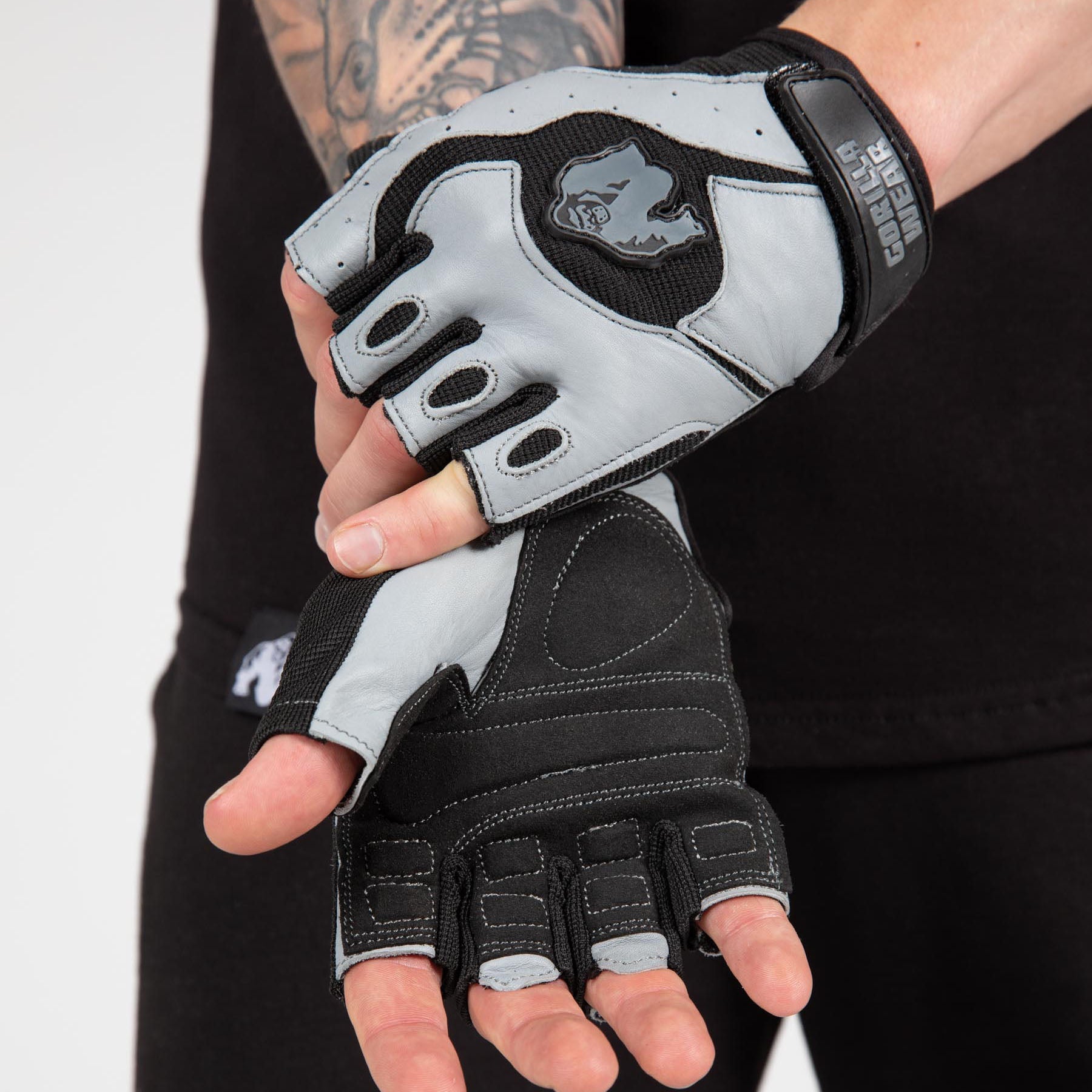 Gorilla Wear Mitchell Training Gloves, black/grey Gorilla Wear