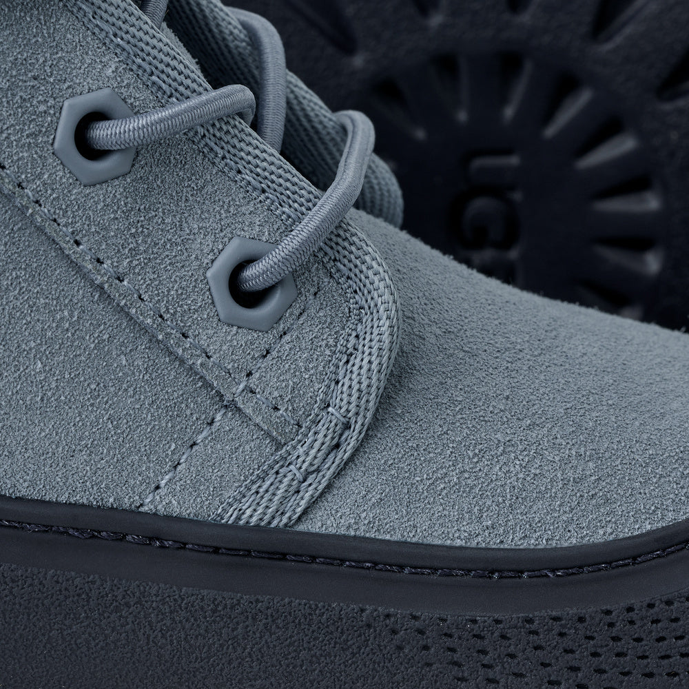 UGG Neumel Weather Hybrid – Barn – Deep Ocean / Whale