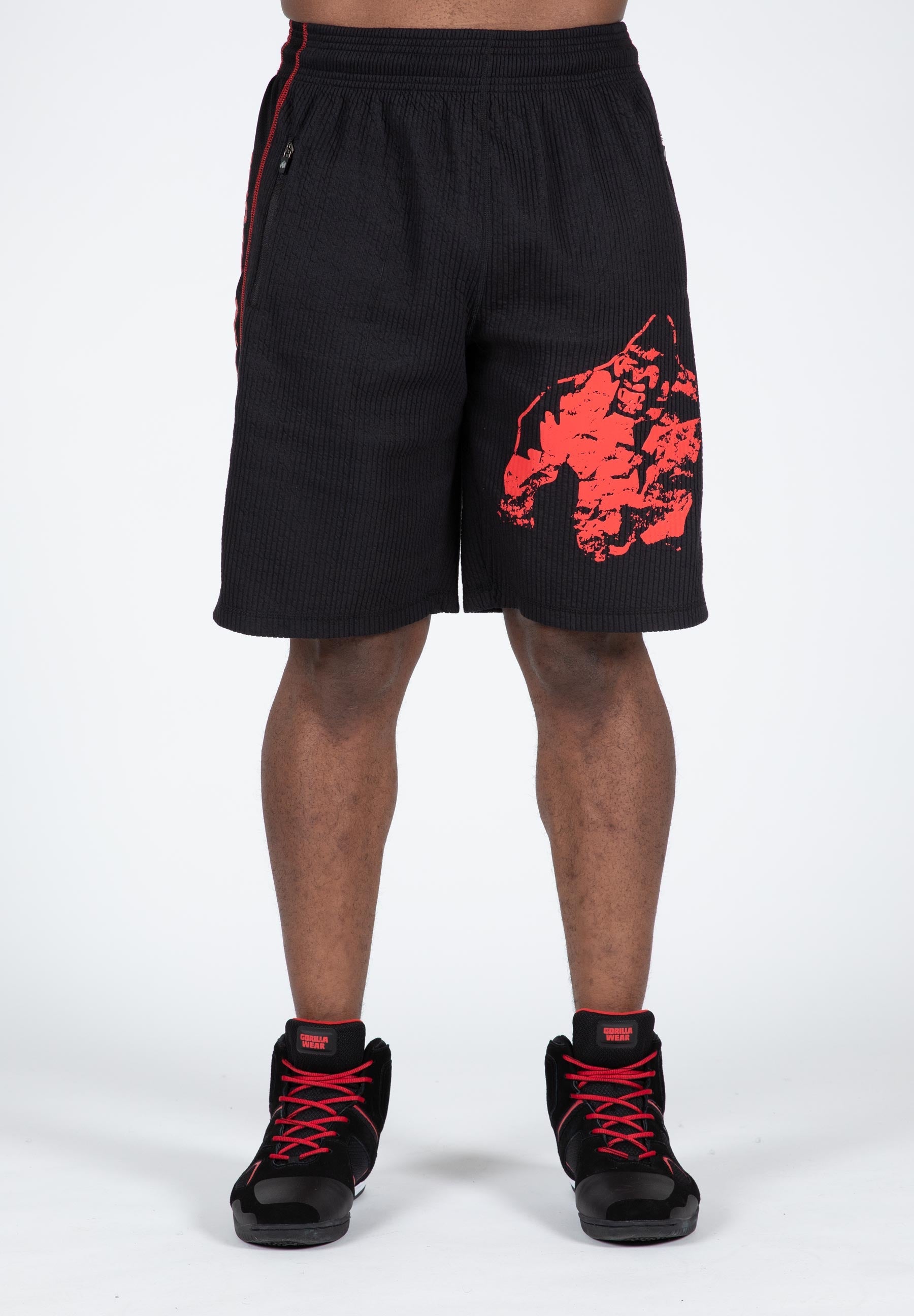 Gorilla Wear Buffalo Old School Workout Shorts, black/red Gorilla Wear