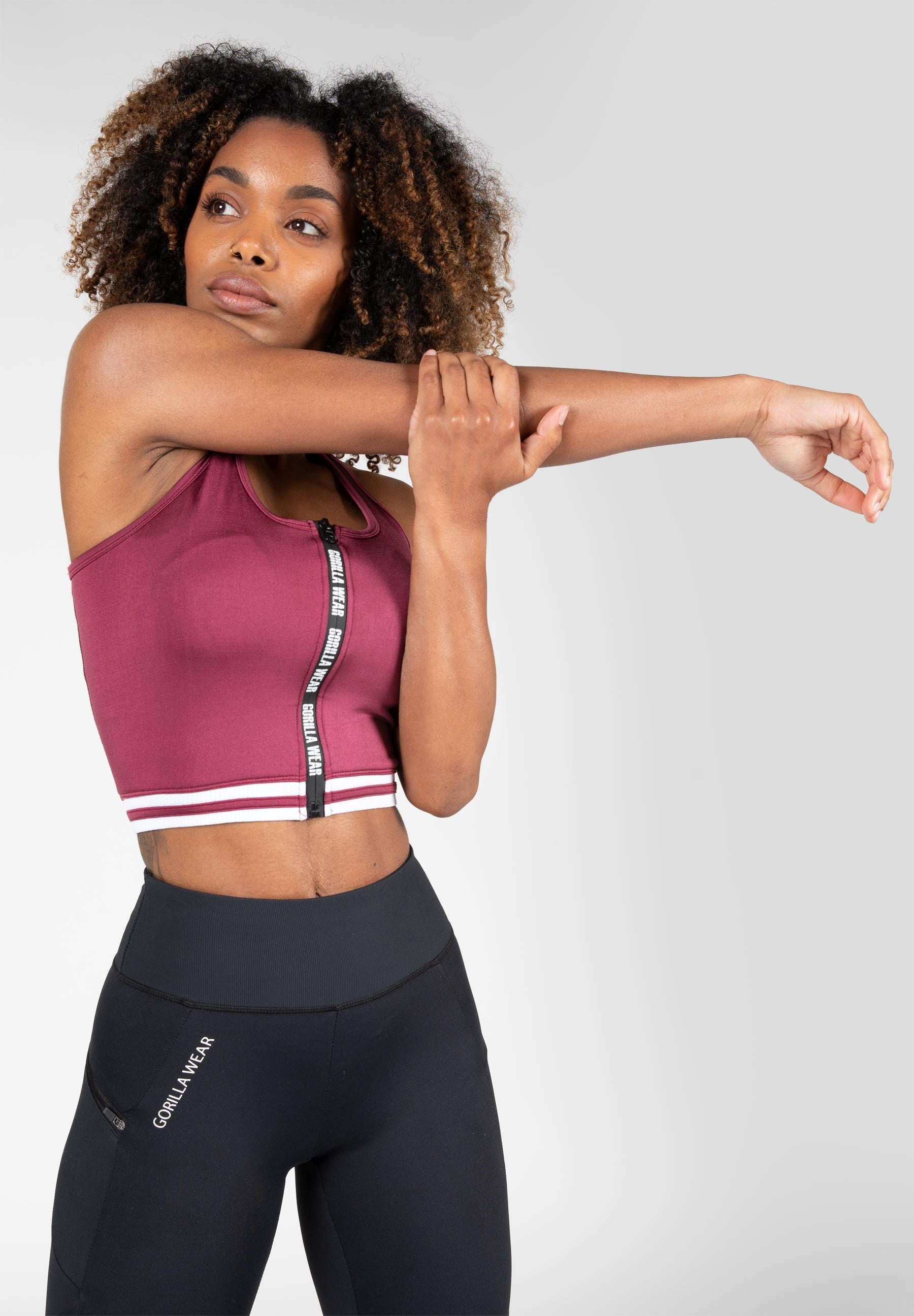 Gorilla Wear Mesa Zip Front Crop Top, burgundy red Gorilla Wear