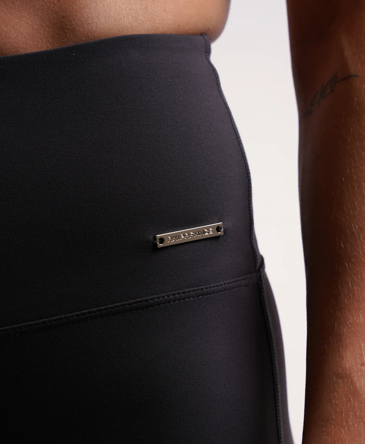 RX Performance Flare Tights Earthquake