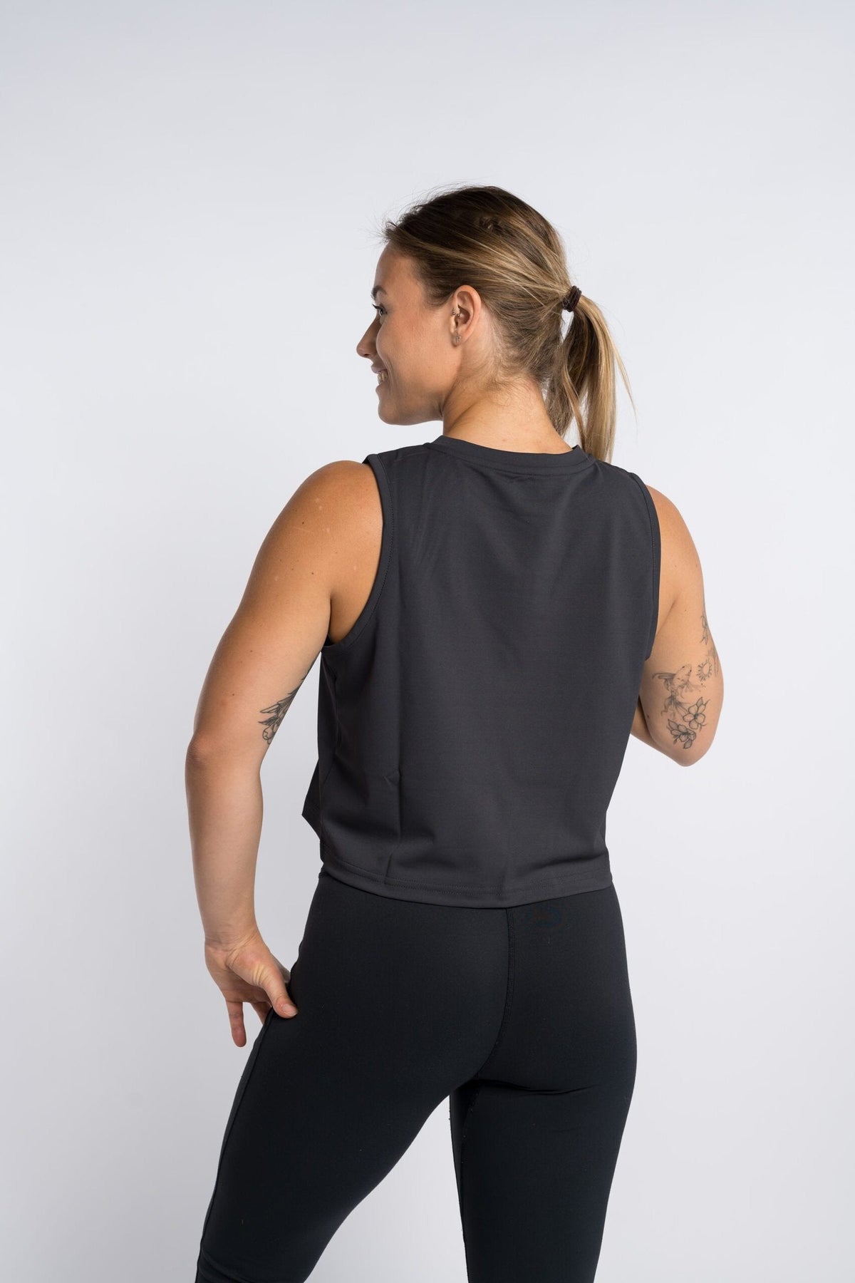 LUXIAOJUN Daily Essentials Women's Performance Crop