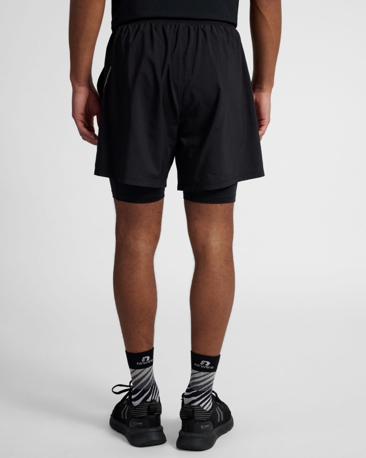 nwlFAST 2IN1 SHORTS Svart