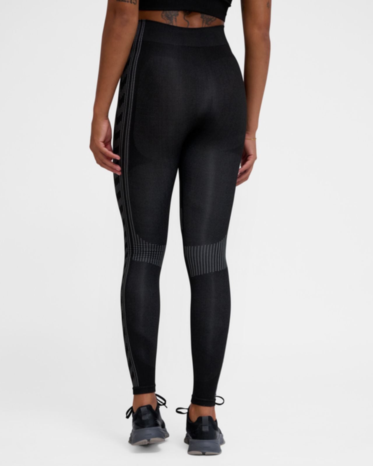 Hmlmt Shaping Seamless MW Tights Svart