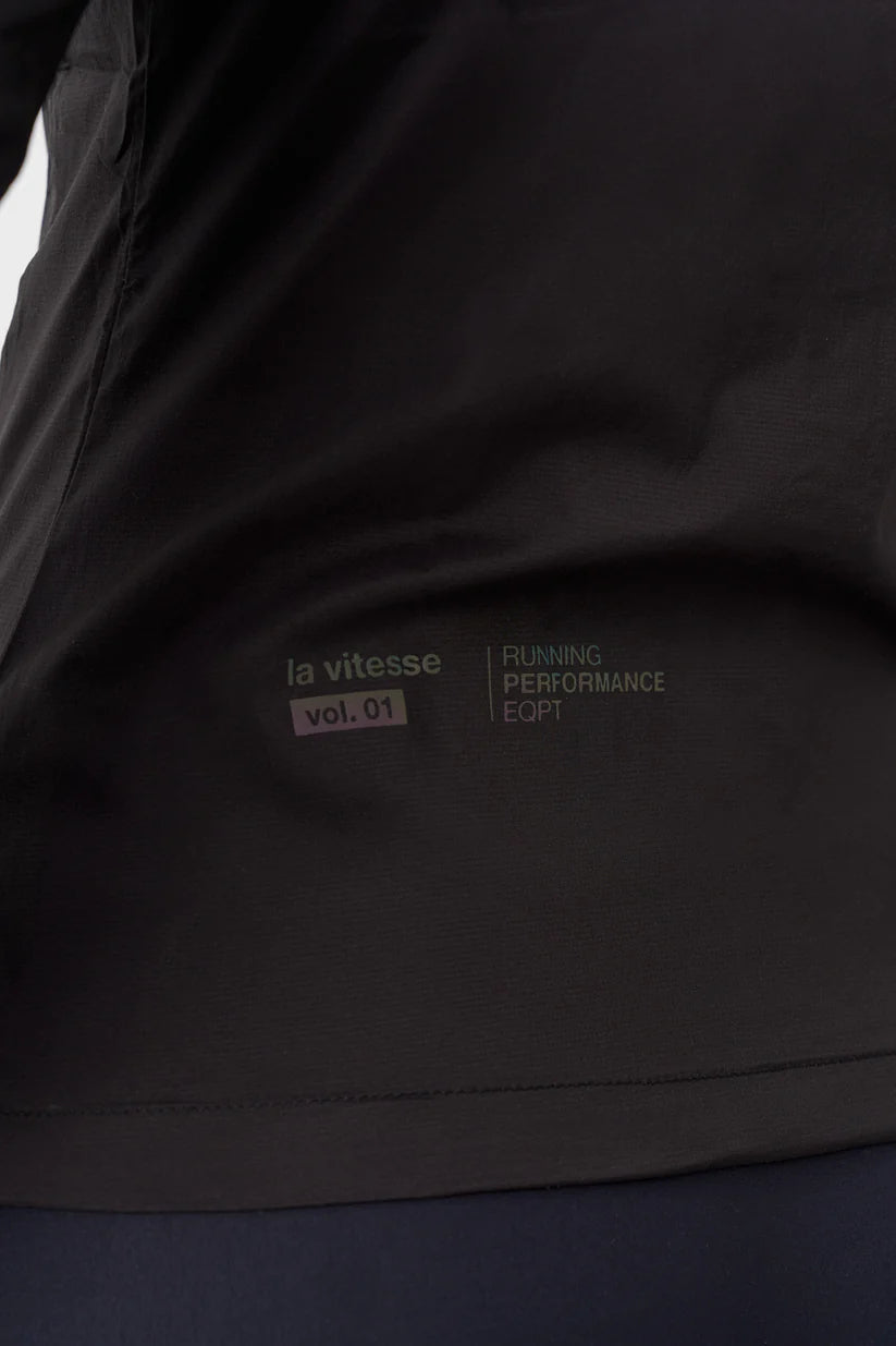 FAMME Pace Running Jacket Svart – Vattentät