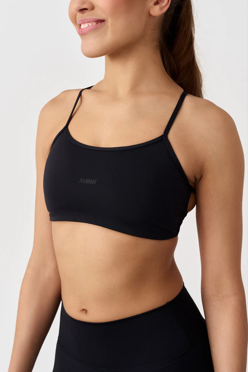 FAMME Signature Flex Sports Bra Svart – Sport-bh