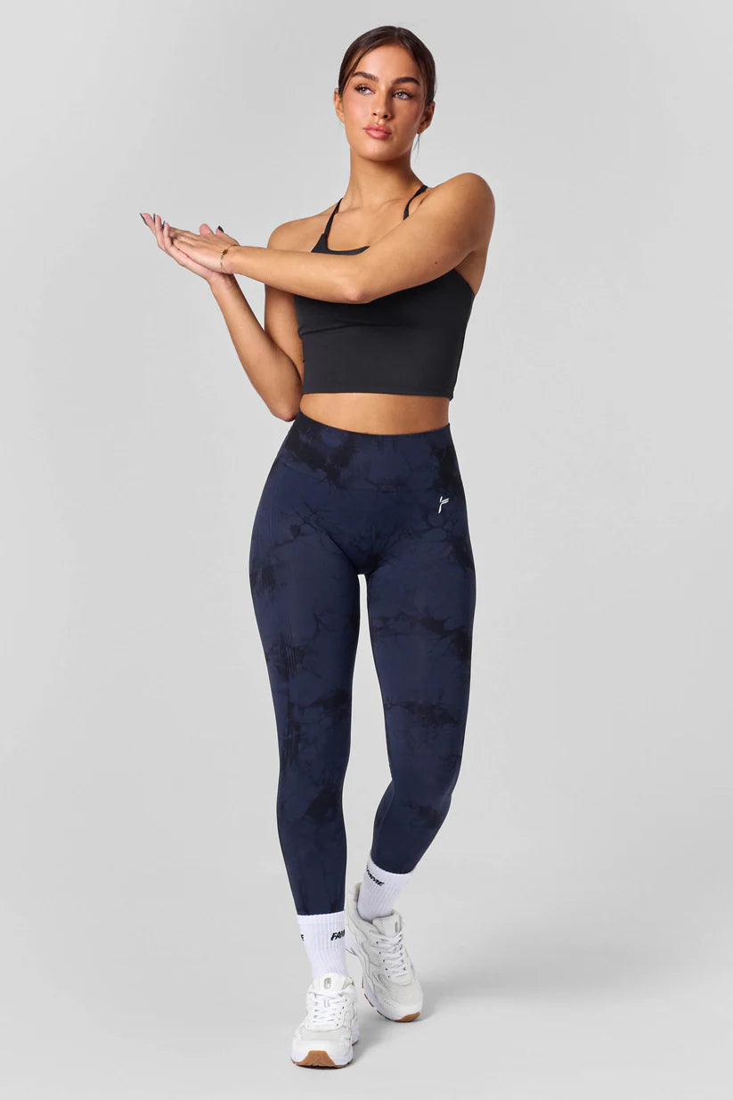 FAMME Tie Dye Scrunch Tights Navy  – Sömlösa Träningstights