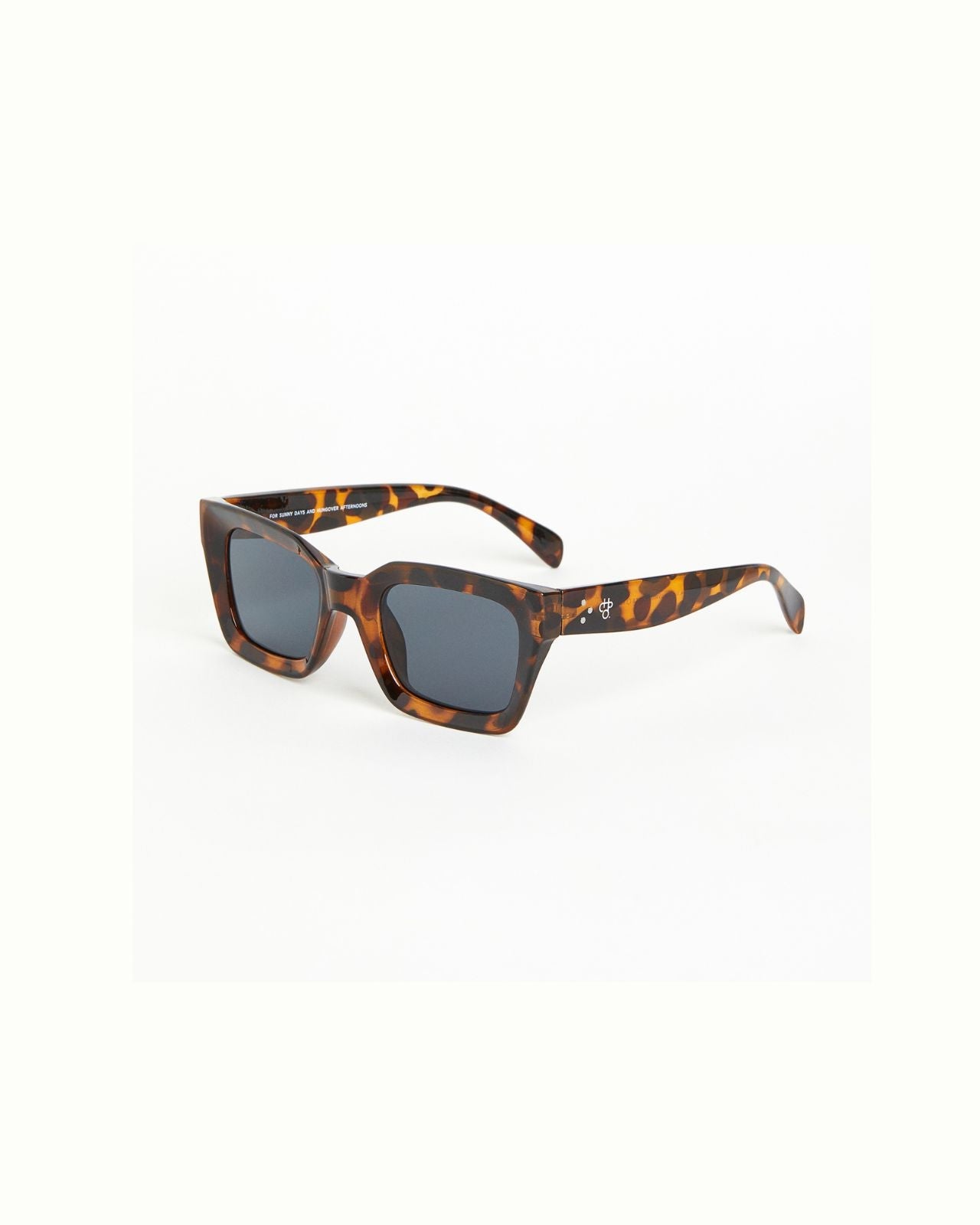 CHPO Anna Solglasögon Leopard Black CHPO