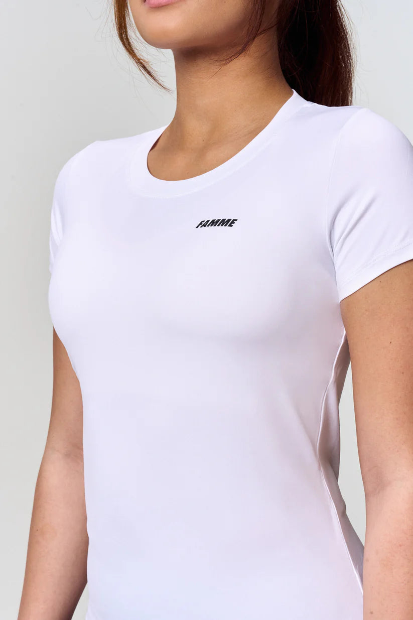 FAMME Essential T-shirt Vit