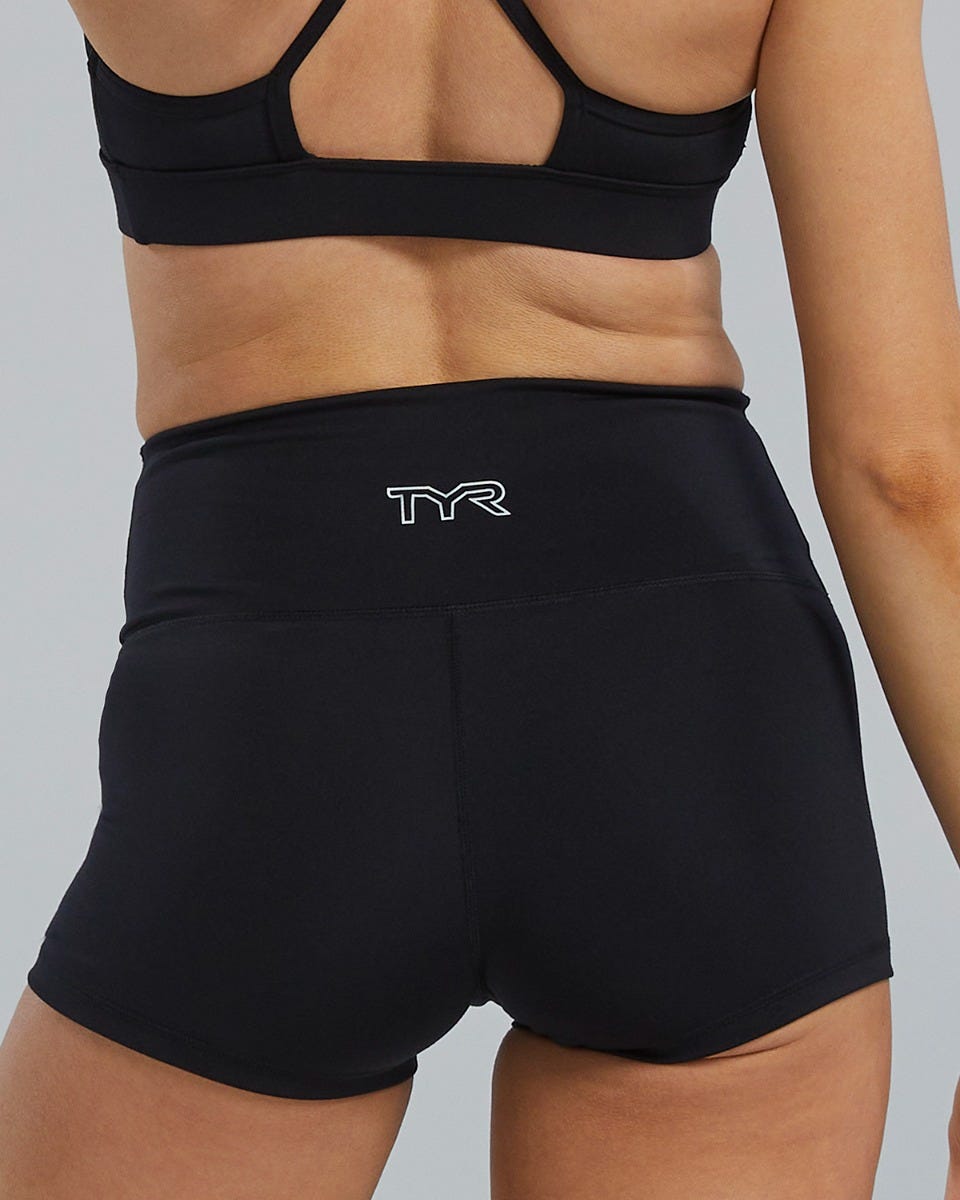Tyr Women's Base Kinetic High-Rise 2" Shorts Svart