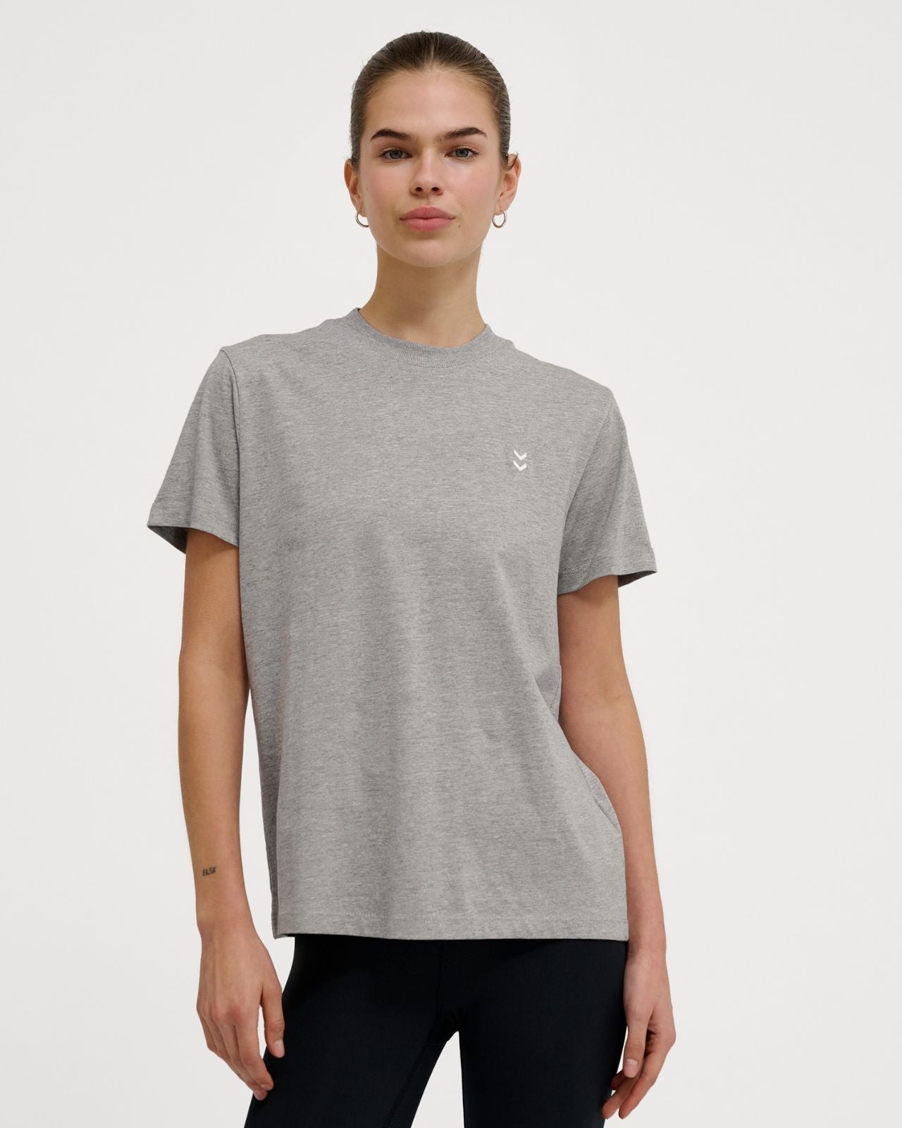 hmlPULSE W T-SHIRT Grå