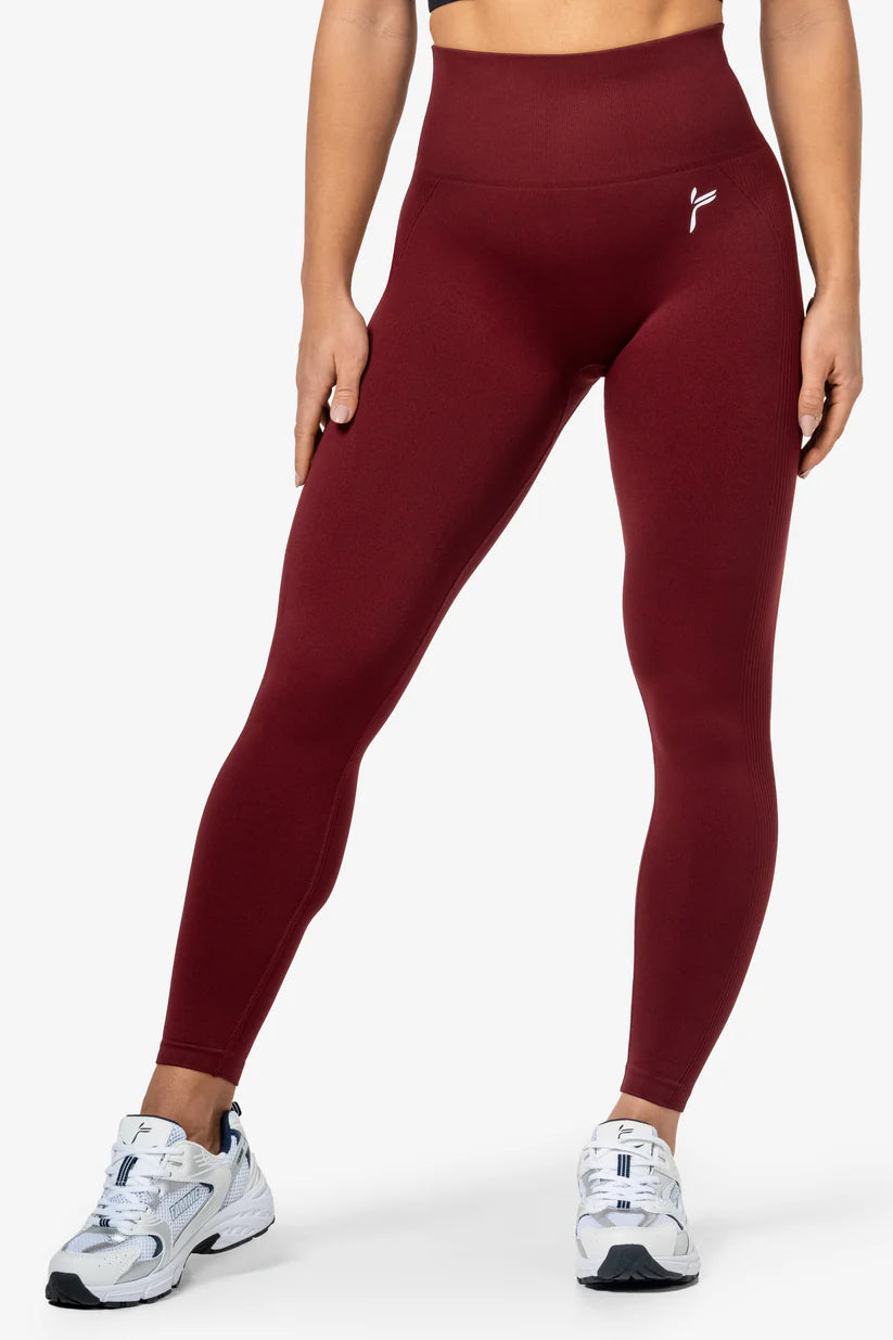 FAMME Peachy Scrunch Tights – Mörk Röda Tights
