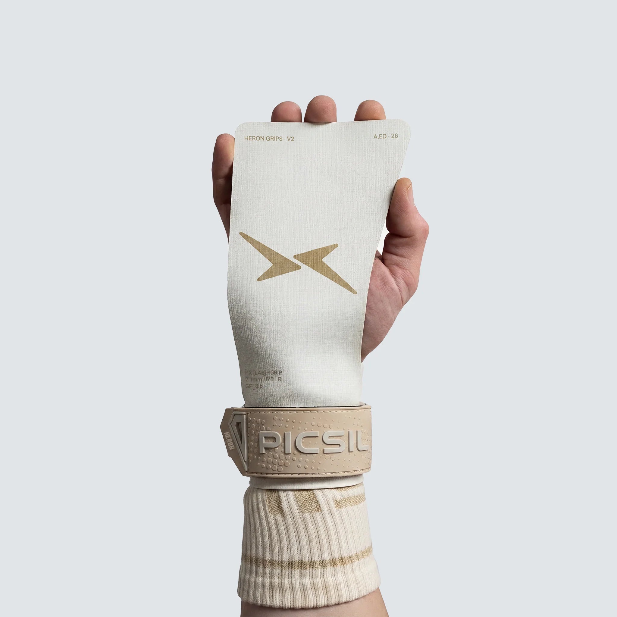 Picsil Heron Grips Svart – crossfit grips - modellbild