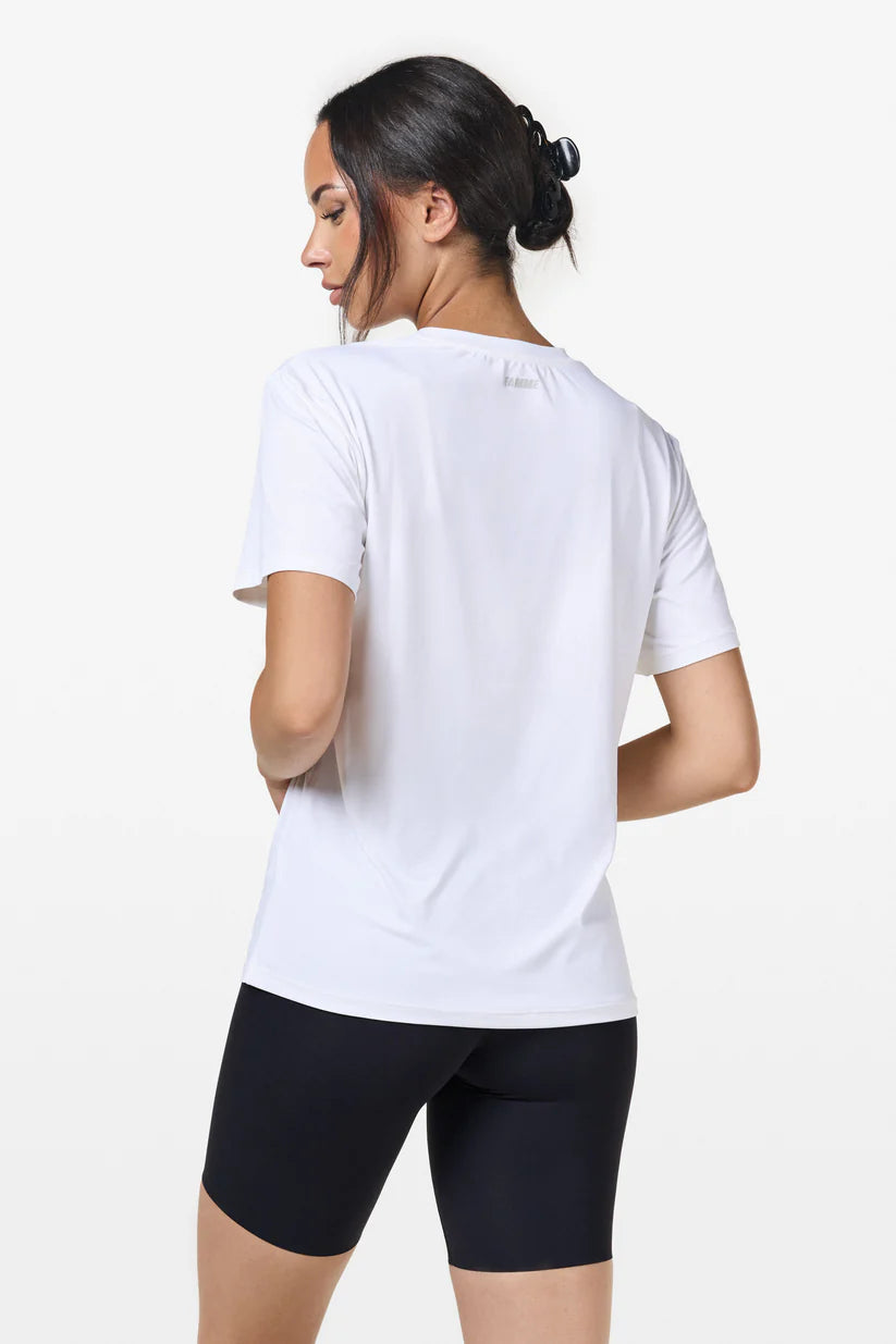 FAMME Relaxed Gym T-Shirt Vit – Oversized Träningstopp
