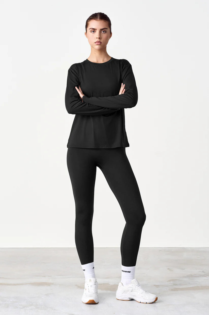 FAMME Relaxed Gym Long Sleeve Svart