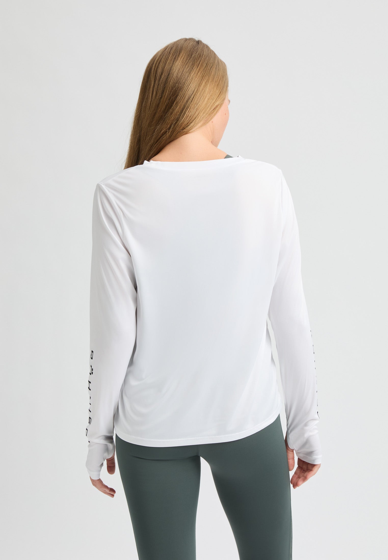 Röhnisch Team Logo Long Sleeve Vit – baksida