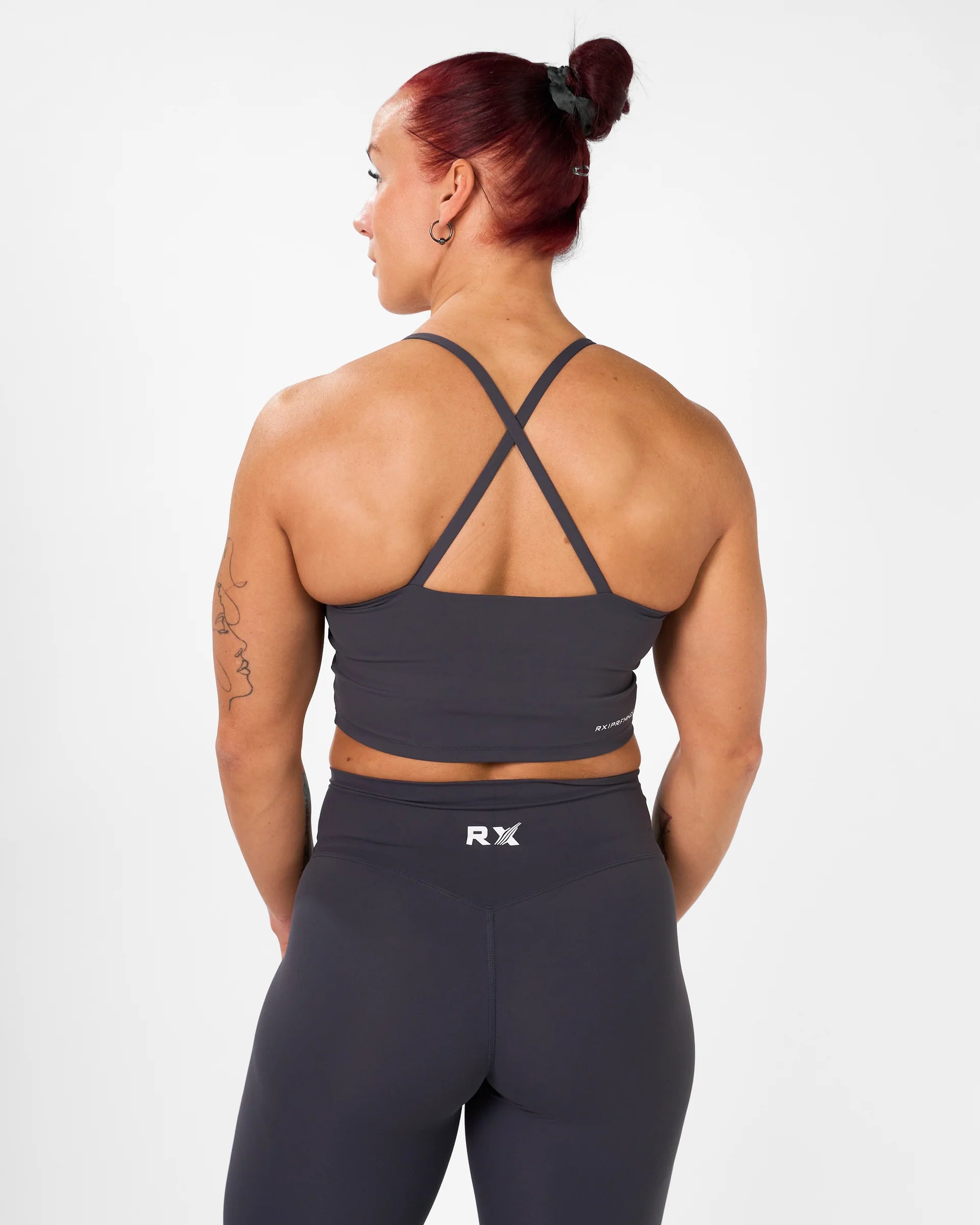 RX Performance Isabel Crop Top Dark Moonlight under träning