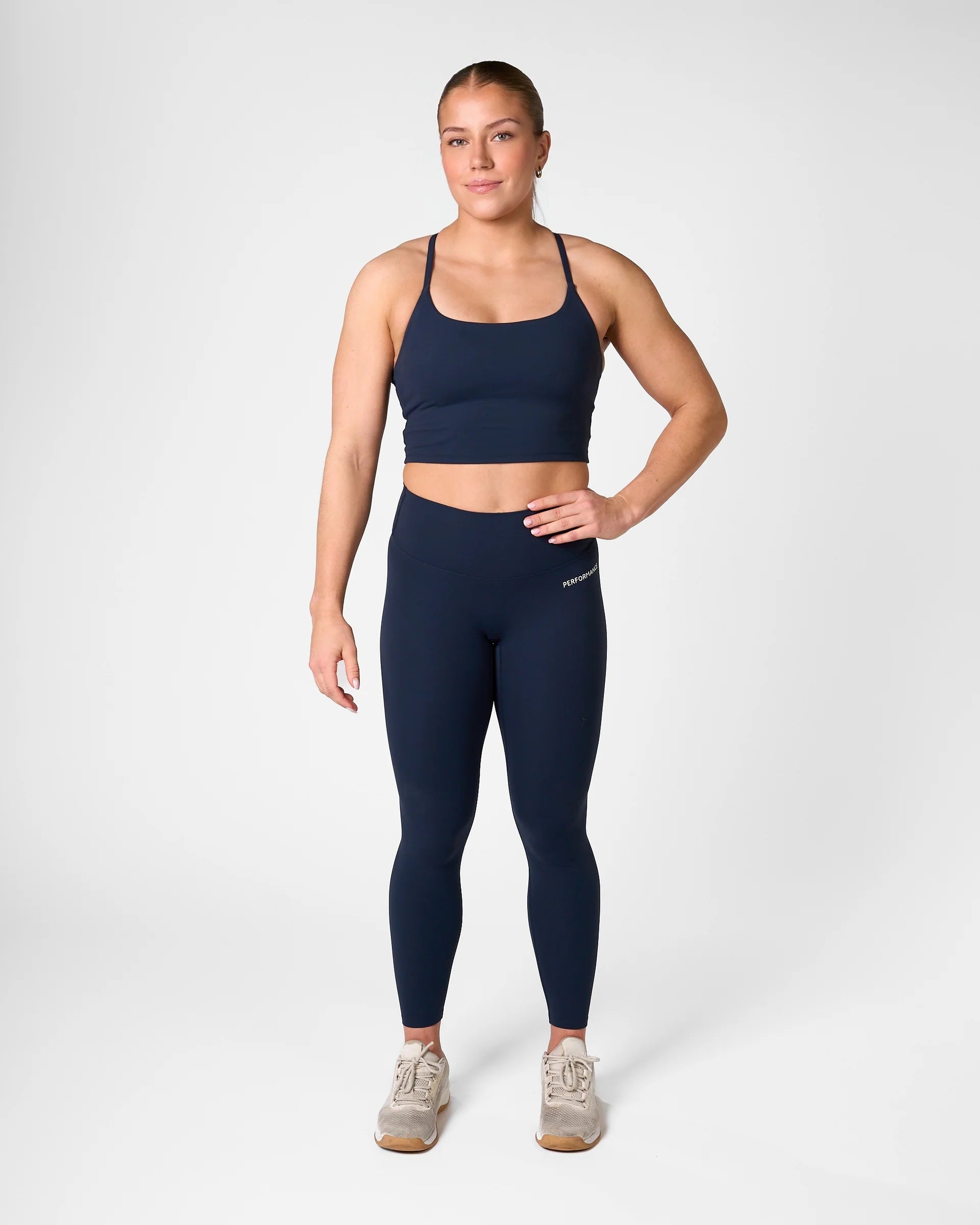 RX Performance Isabel Crop Top Deep Blue under träning