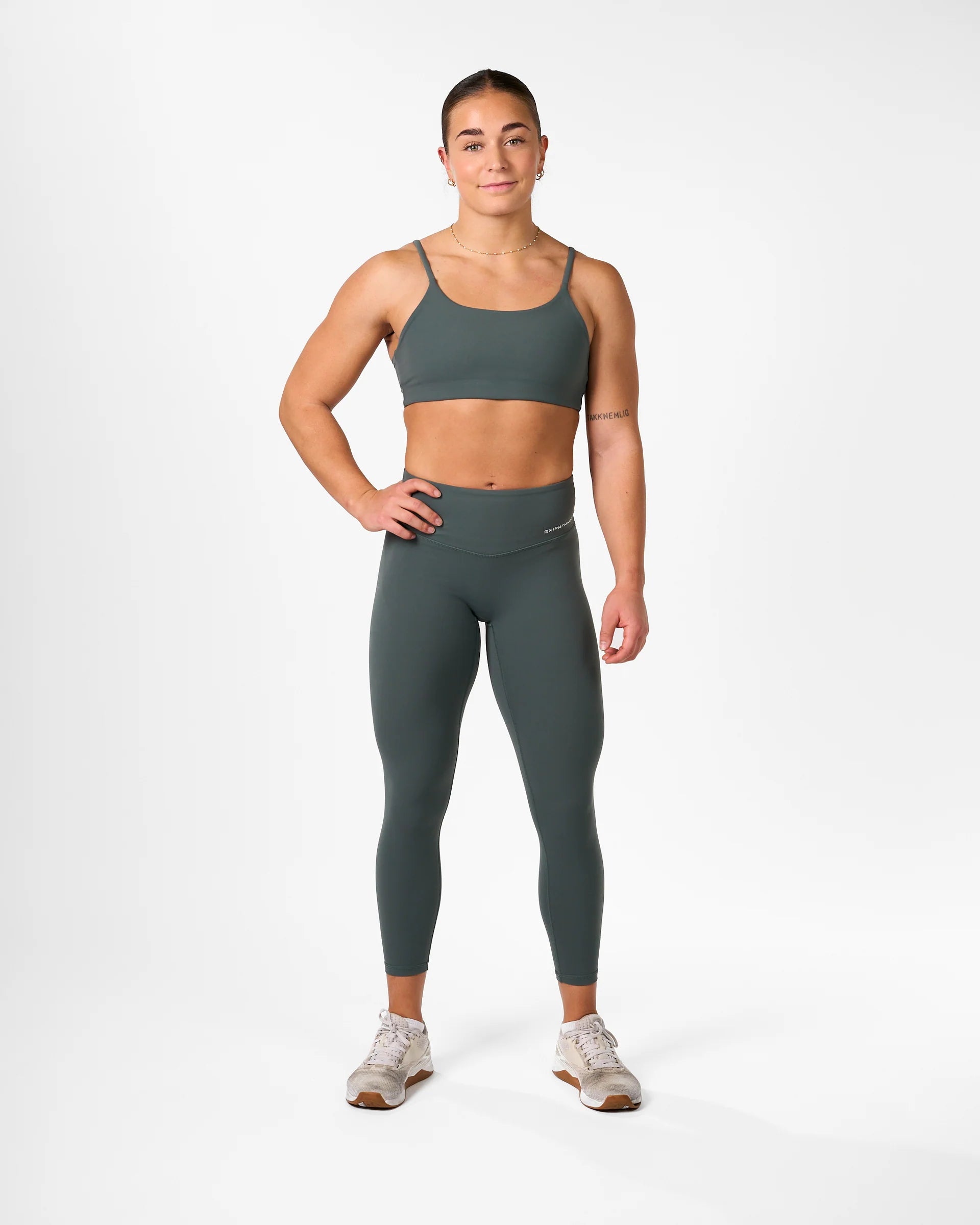 RX Performance Kelly Sport Bra Emerald Green under träning
