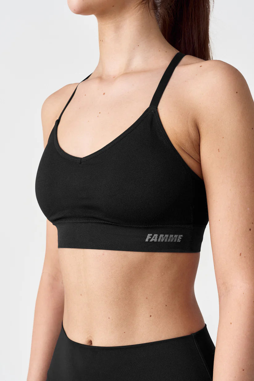 FAMME Seamless Sports Bra Svart – Sport-bh