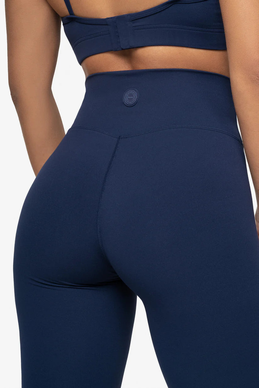 FAMME Softy Tights Navy – Mjuka Träningstights